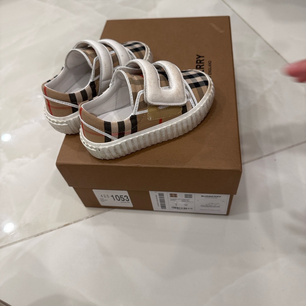 Burberry Kids Checkered Sneakers - White and Tan